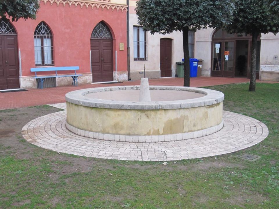 Fontana del Castello