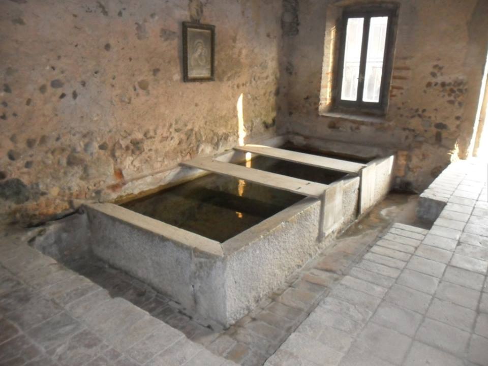 Lavatoio del Collegio delle Vergini